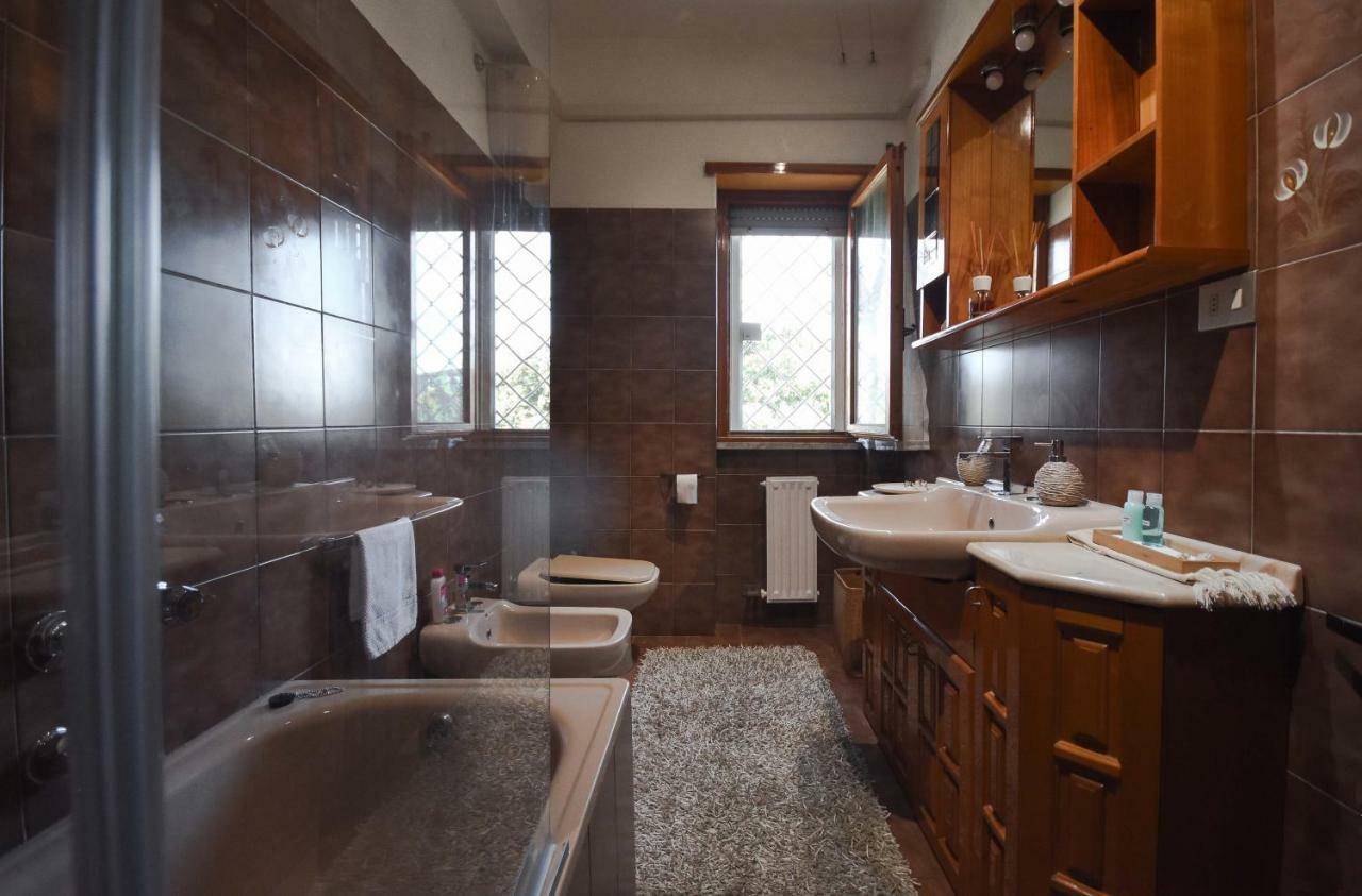 Appartamento Di Design Рим Экстерьер фото